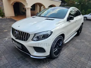 Mercedes-Benz GLE-Class GLE 350d 4MATIC 2017 Pearl