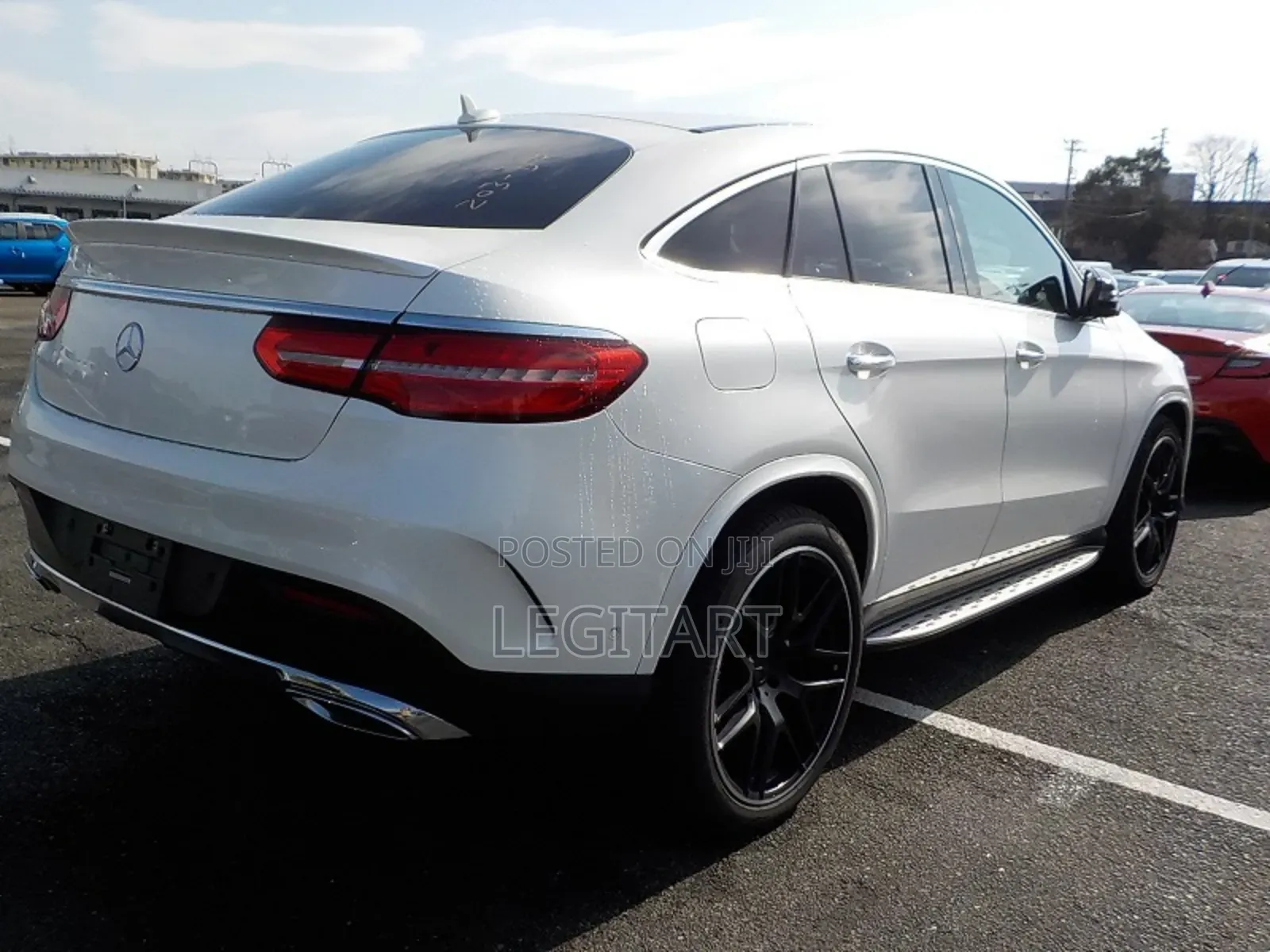 Mercedes-Benz GLE-Class GLE 350d 4MATIC 2017 Pearl