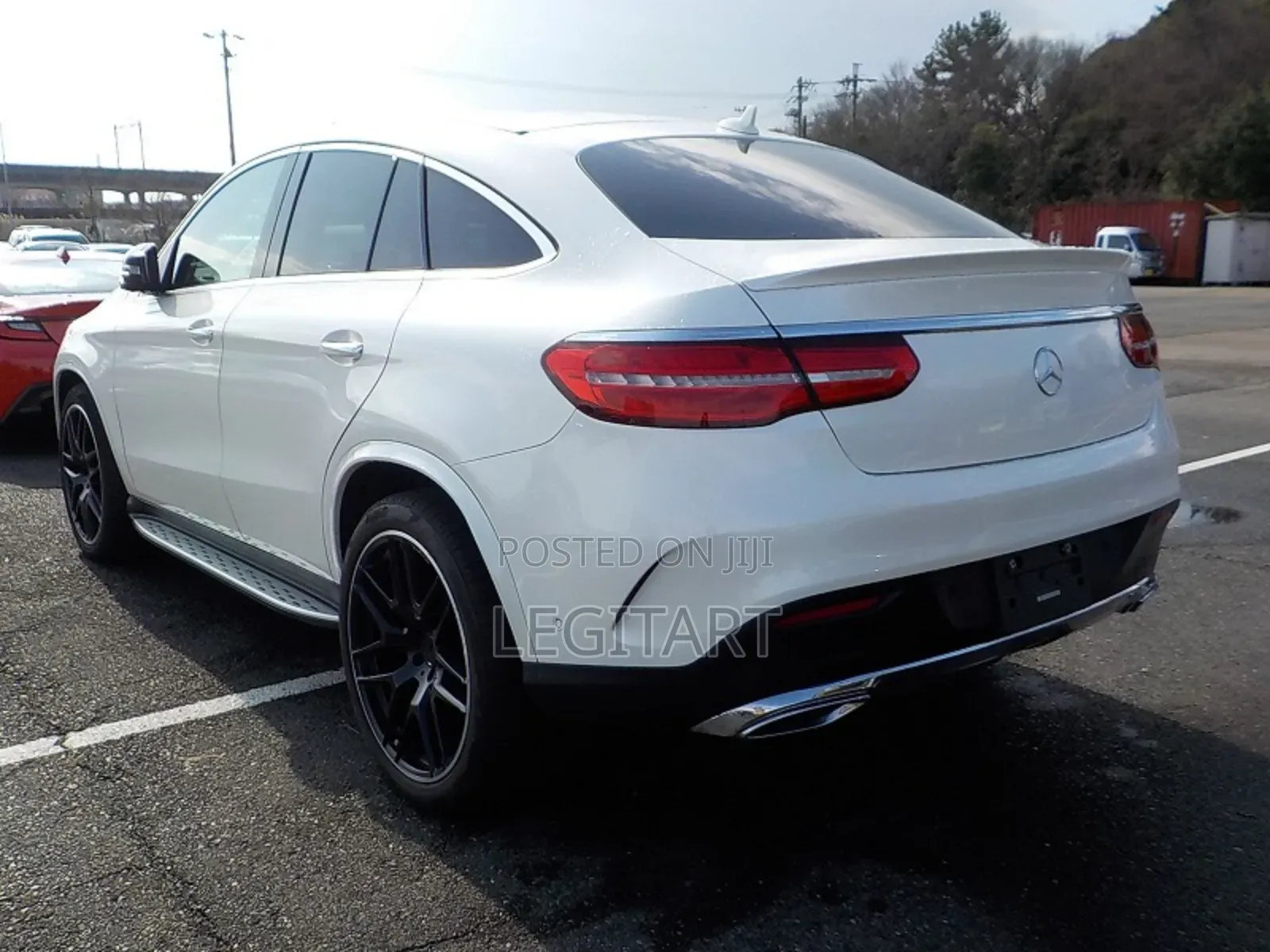 Mercedes-Benz GLE-Class GLE 350d 4MATIC 2017 Pearl