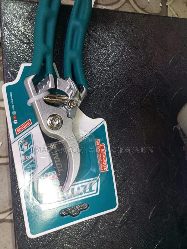 Highly Noted 200mm 8" Total Pruning Shear