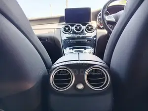 Mercedes-Benz C180 2018 Gray