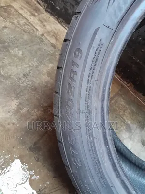 275/40zr19 Fortune Tyre