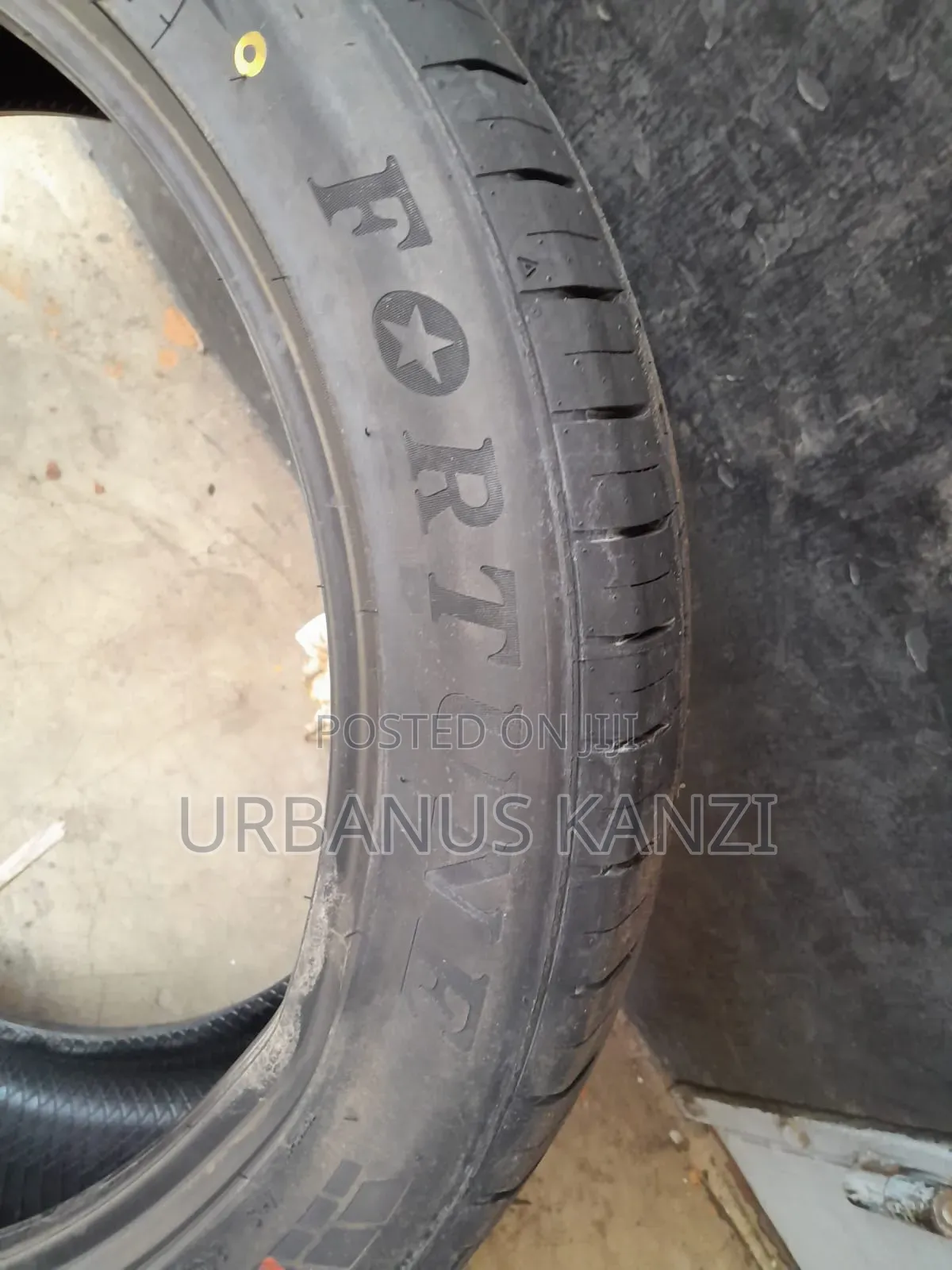 275/40zr19 Fortune Tyre