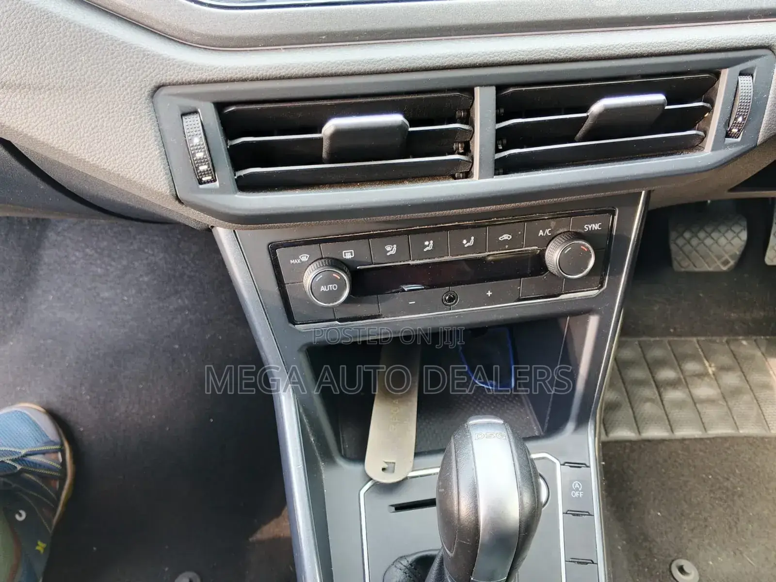 Volkswagen Polo 2018 Blue