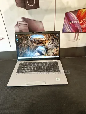 Laptop Dell Latitude 5310 16GB Intel Core I7 SSD 256GB