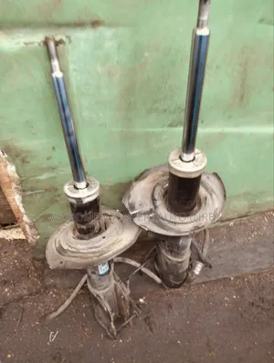 Front Shocks Nissan Serena