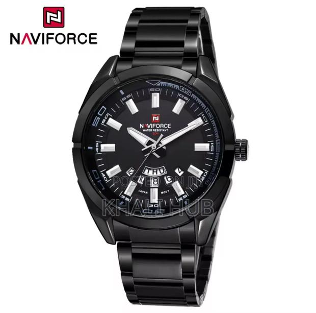 Navoforce Gents Watch 9038