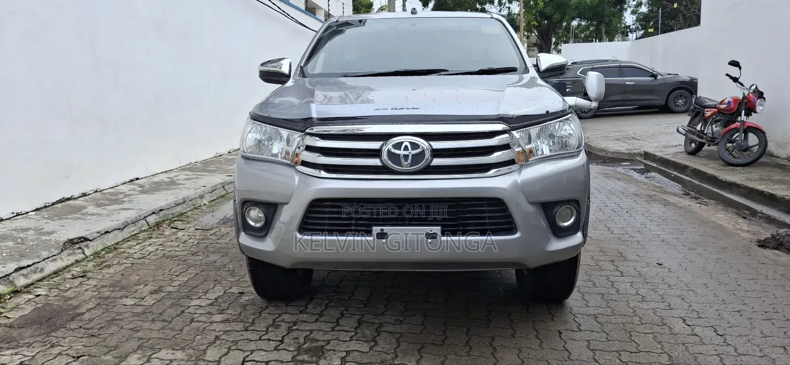 Toyota Hilux 2018 Silver