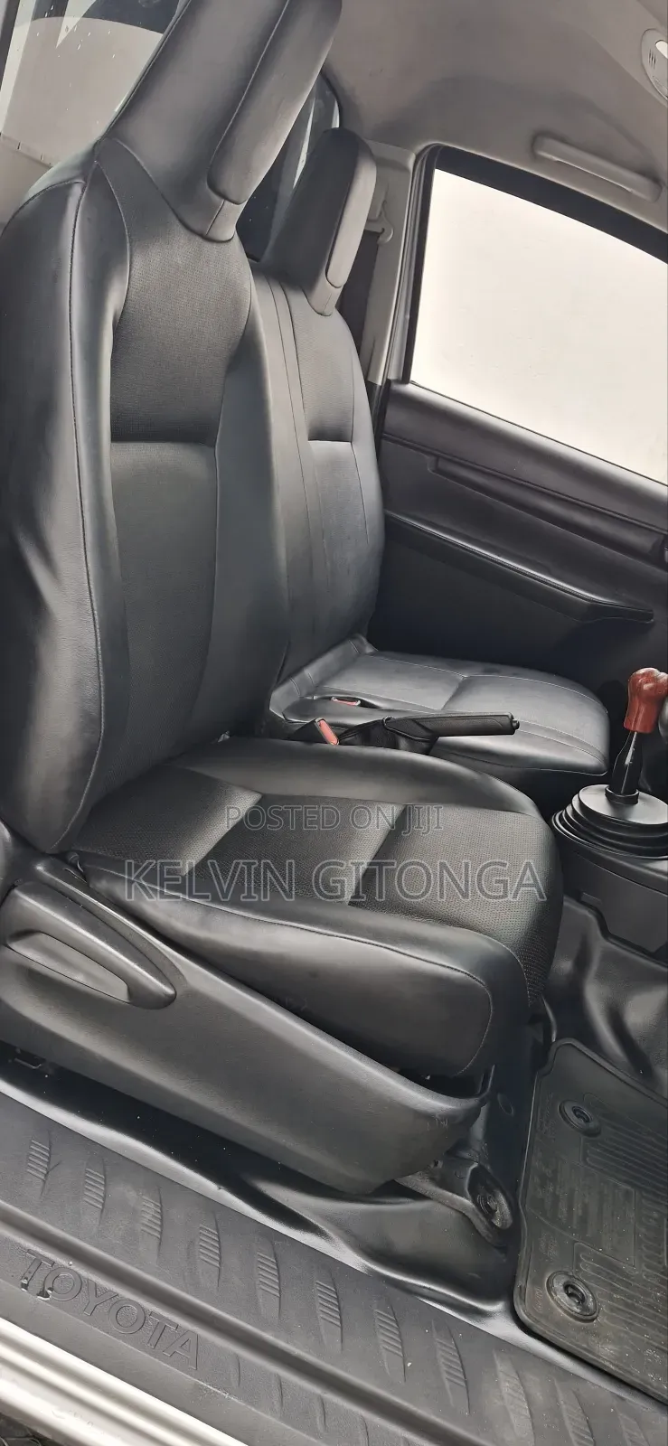 Toyota Hilux 2018 Silver