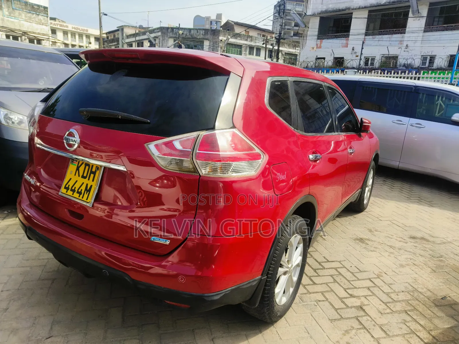 Nissan X-Trail 2016 Red