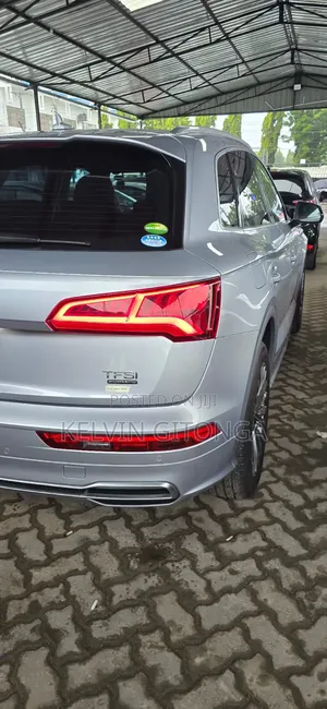 Audi Q5 2.0T Premium AWD quattro 2019 Silver