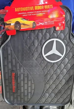 White Logo Maceedes Car Mats / Car Floor Mats