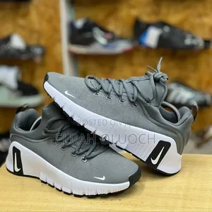 Premium Quality Nike Running Shoes(Metcon)