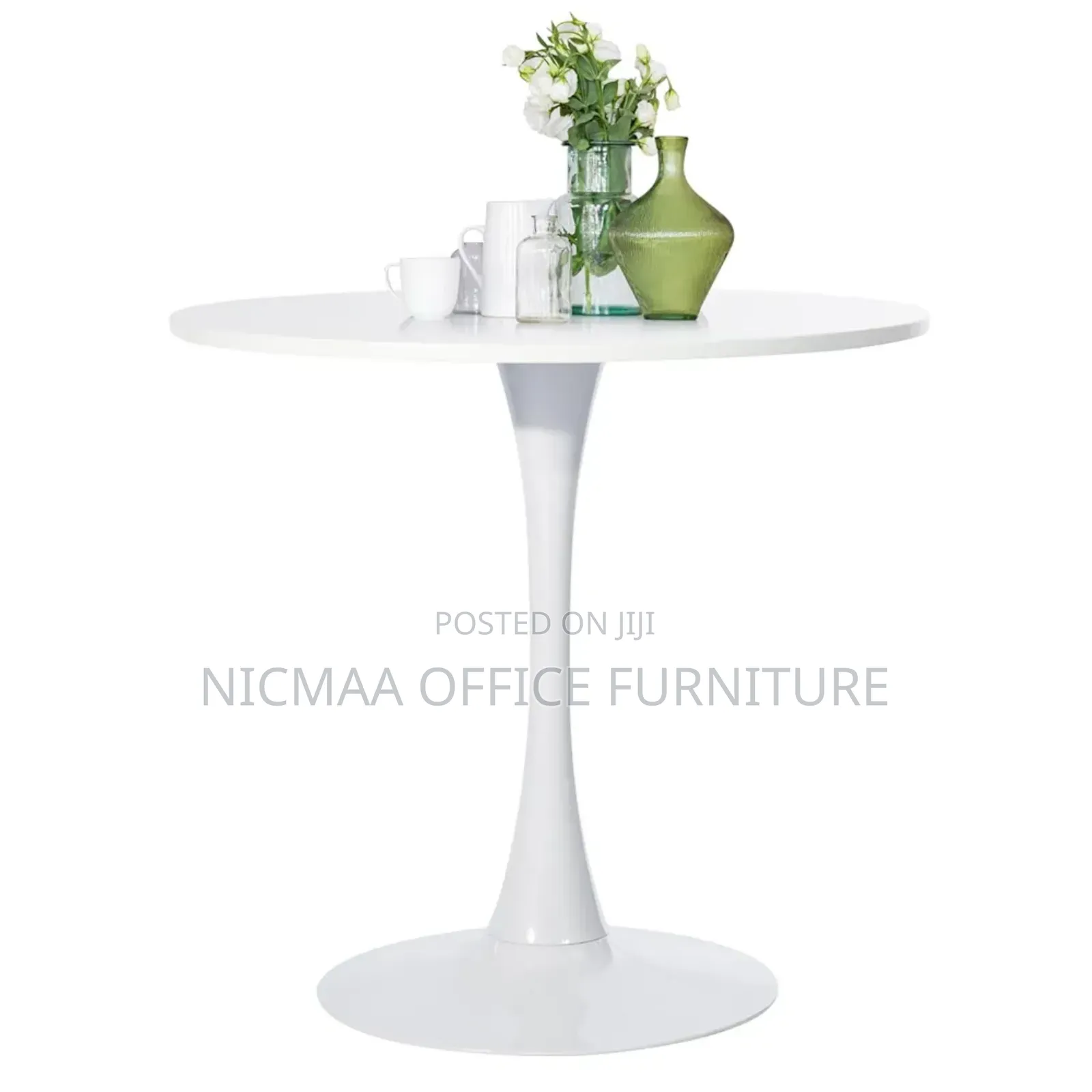 Dining Table: Tulip 31.5" White Round Dining Table