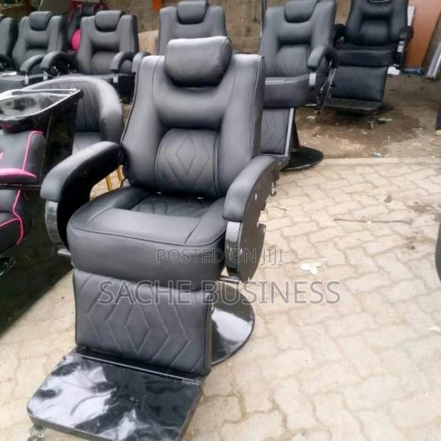 Barber Chair - main view