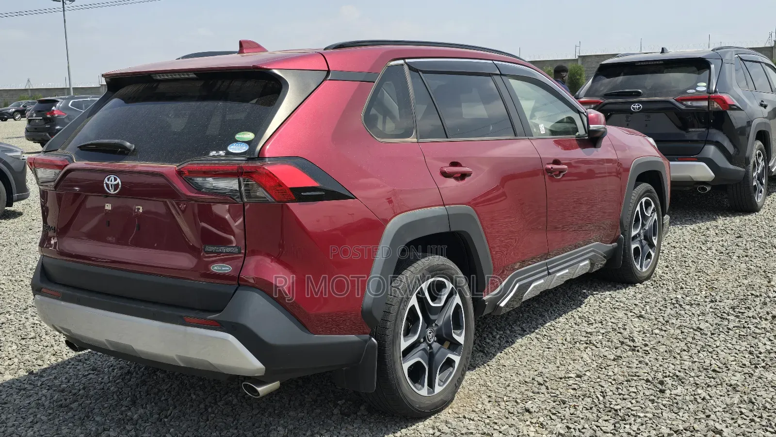 Toyota RAV4 XLE Premium AWD 2019 Burgundy