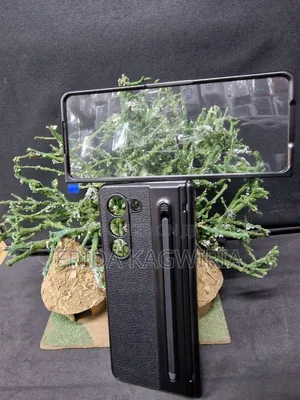 Samsung Galaxy Fold 6 Leather Case With Screen Protector