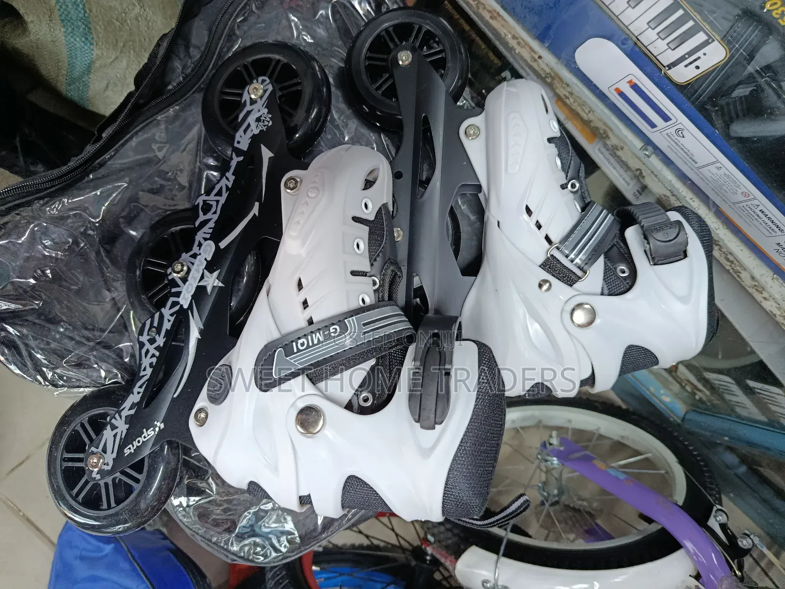 Professional 3 Wheel Skates Shoes