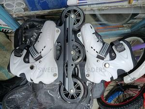 Favourite White 3 Wheels Skates Shoes - thumbnail 2