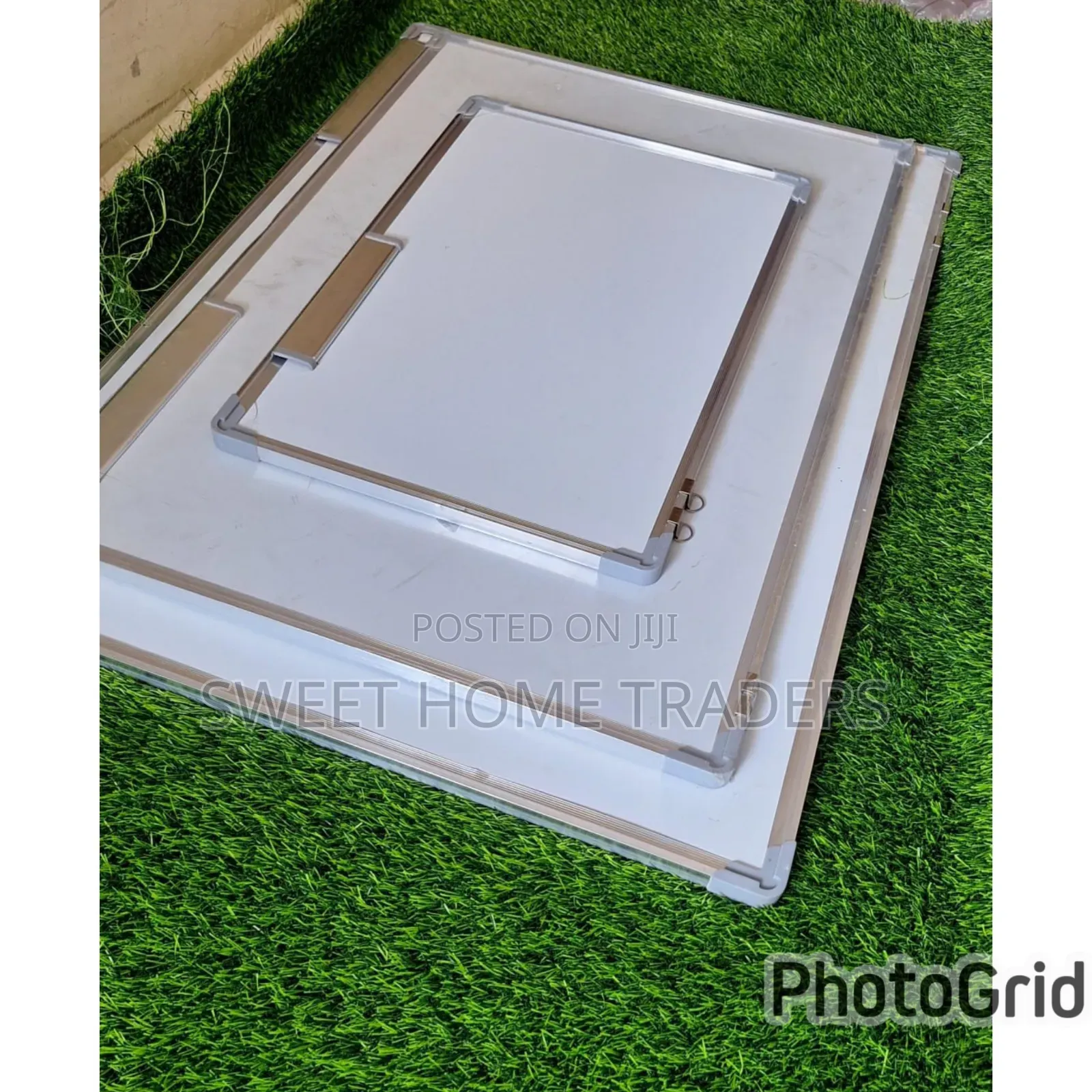 White Board*White Board**
