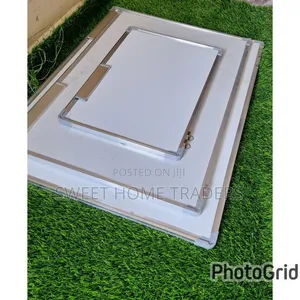 White Board*White Board**
