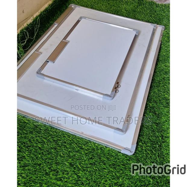 White Board*White Board** - main view