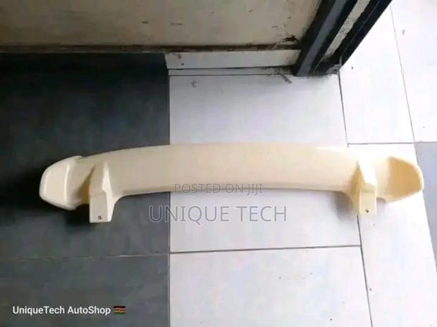 Nissan Wingroad Rear Spoiler