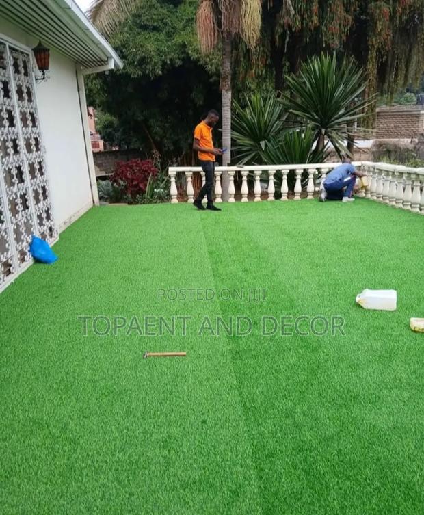 Pet Friendly Green Artificial Grass Carpet Easy to Clean