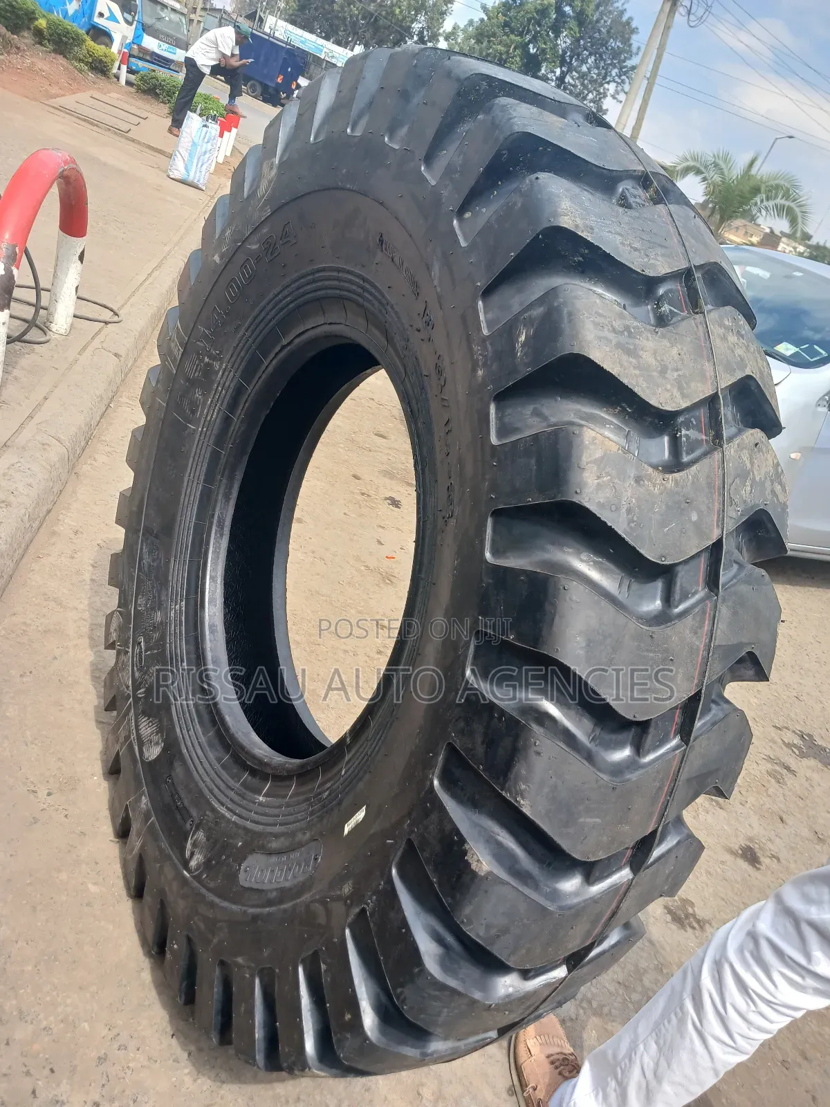 14.00-24 Roadlion Grader 24pr Nylon Tube Type Tyres.