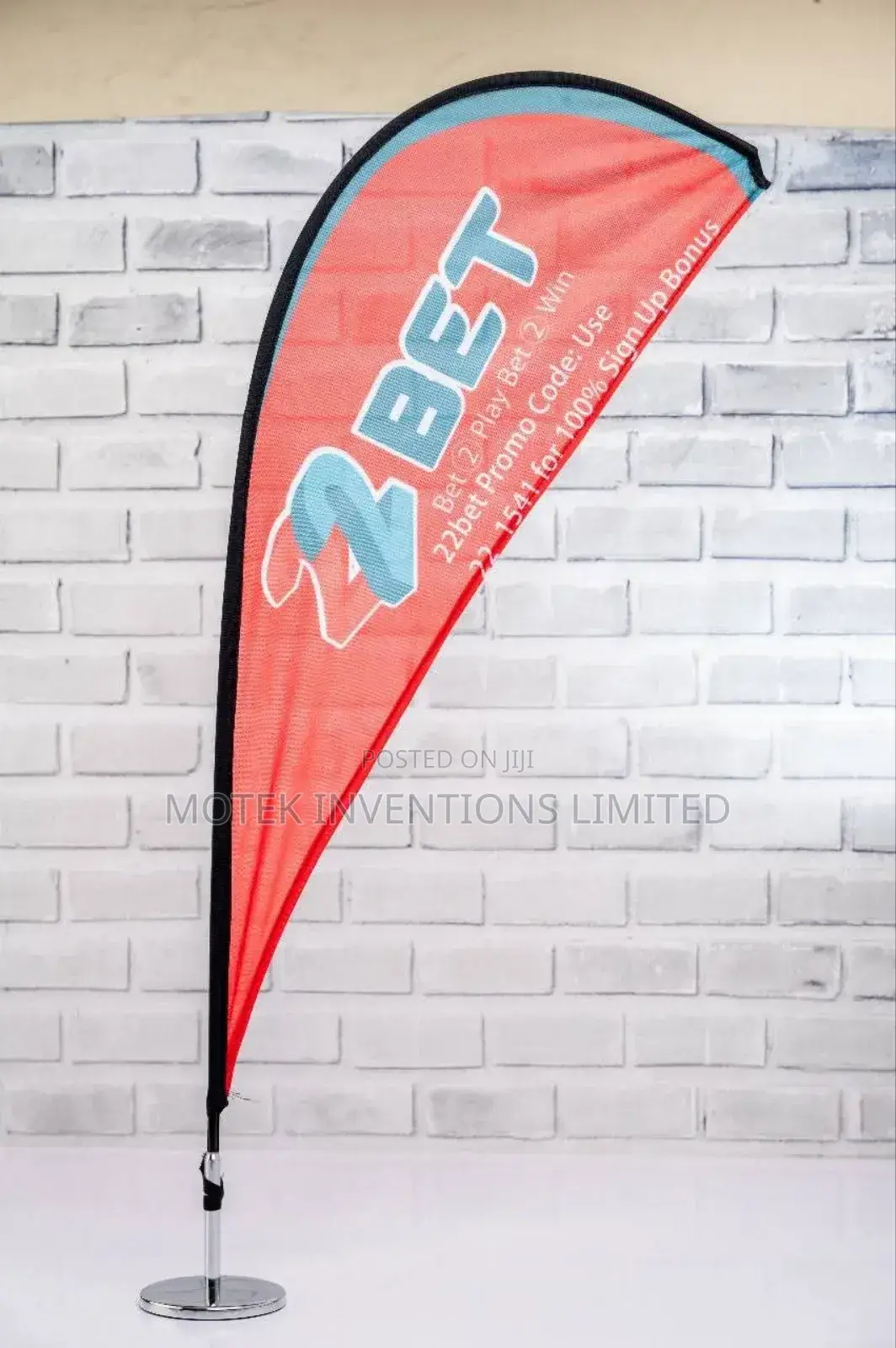 Rollup, Teardrop And Telescopic Banners