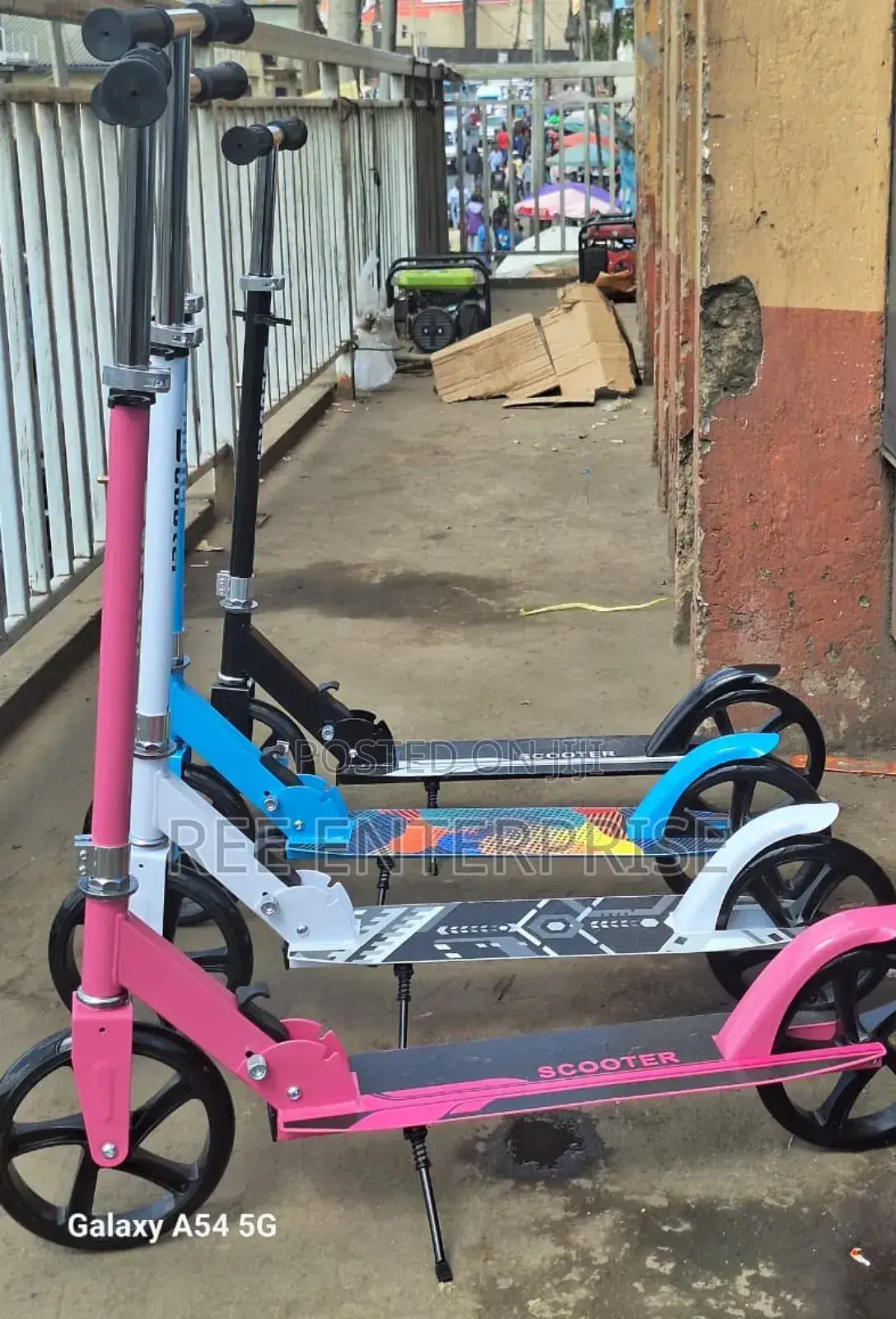 Brand New Scooter 8+