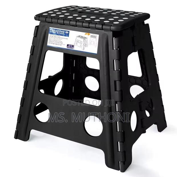 Heavy Duty Stepping Stool With Handle*