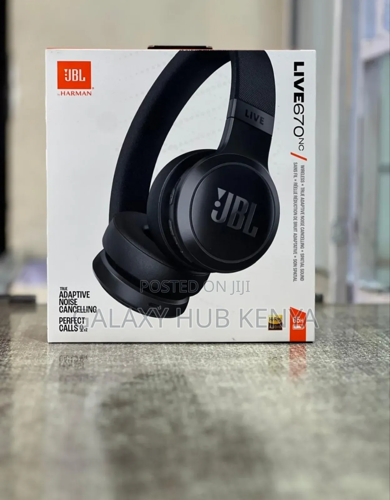 JBL Live 670nc Headphones