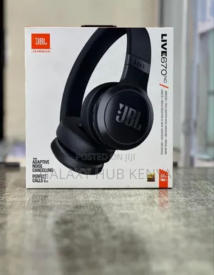 JBL Live 670nc Headphones
