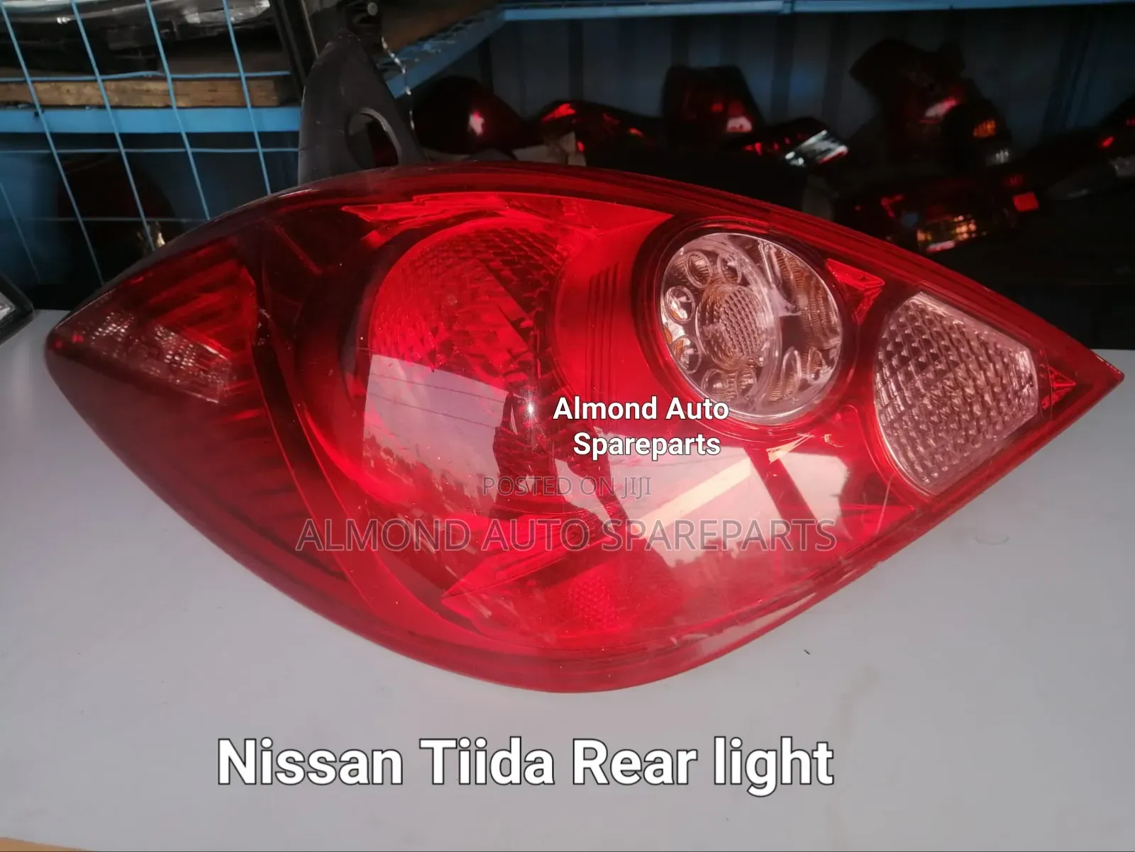 Nissan Tiida Rear Tail Light