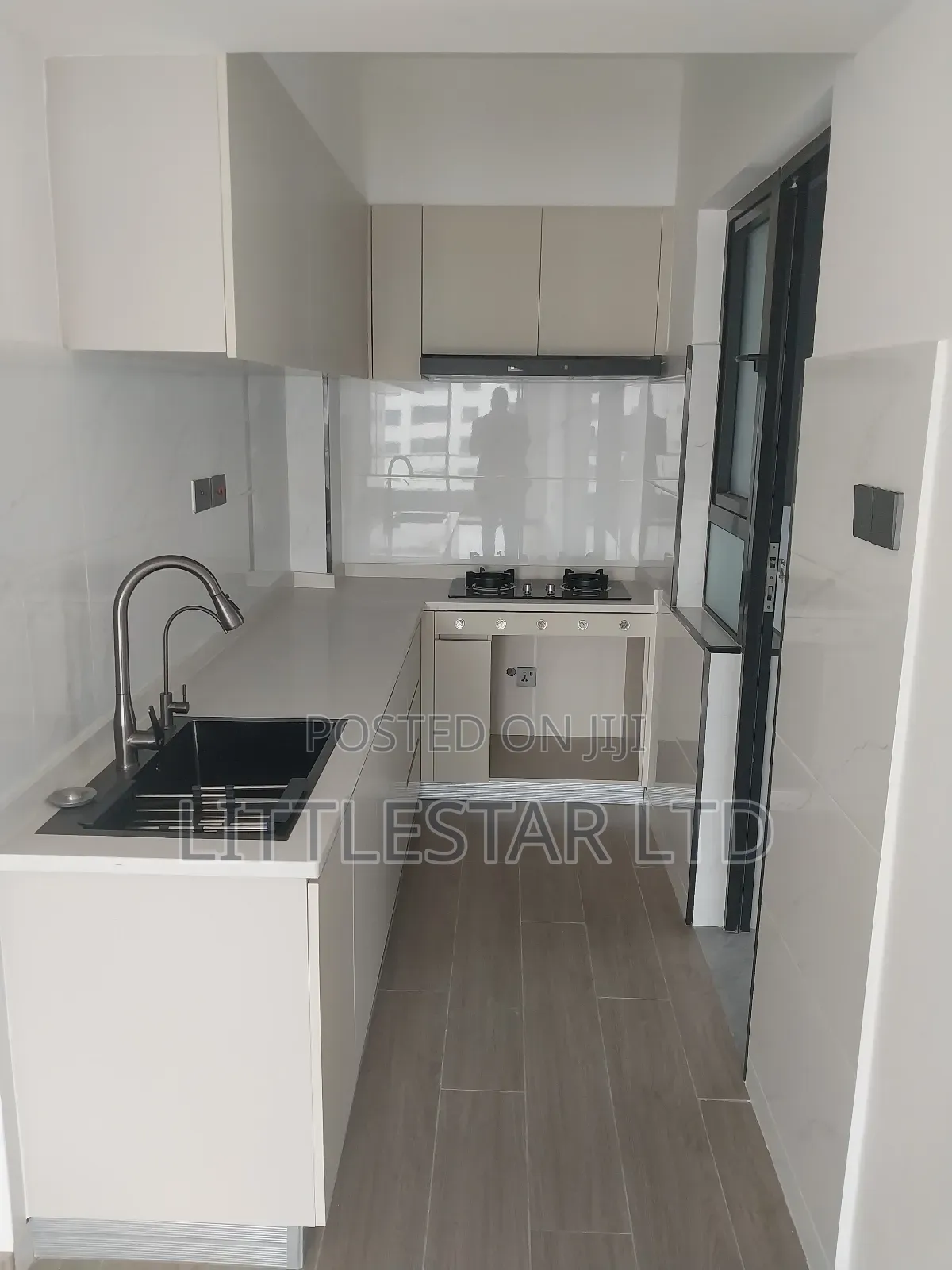 2bdrm Apartment in Oak Classic, Hurlingham for rent