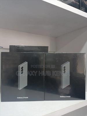 New Samsung Galaxy Z Fold6 256 GB Black - thumbnail 2