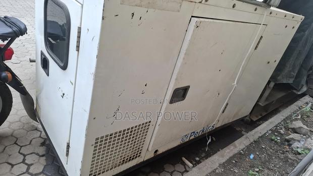 14kva Perkins Ex Uk Genset - thumbnail 3