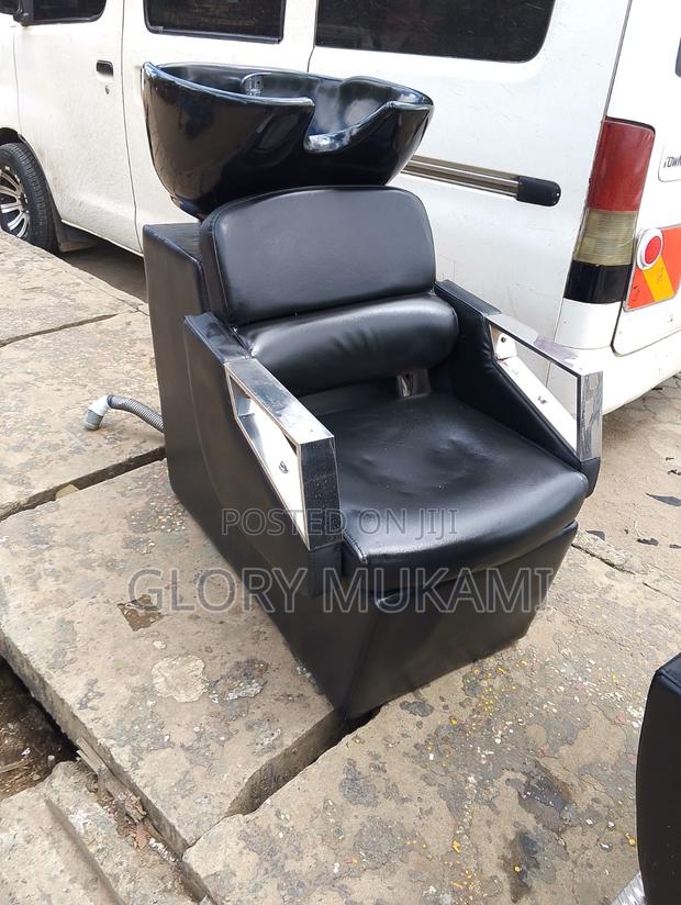 Executive Salon Sink Chair - main view