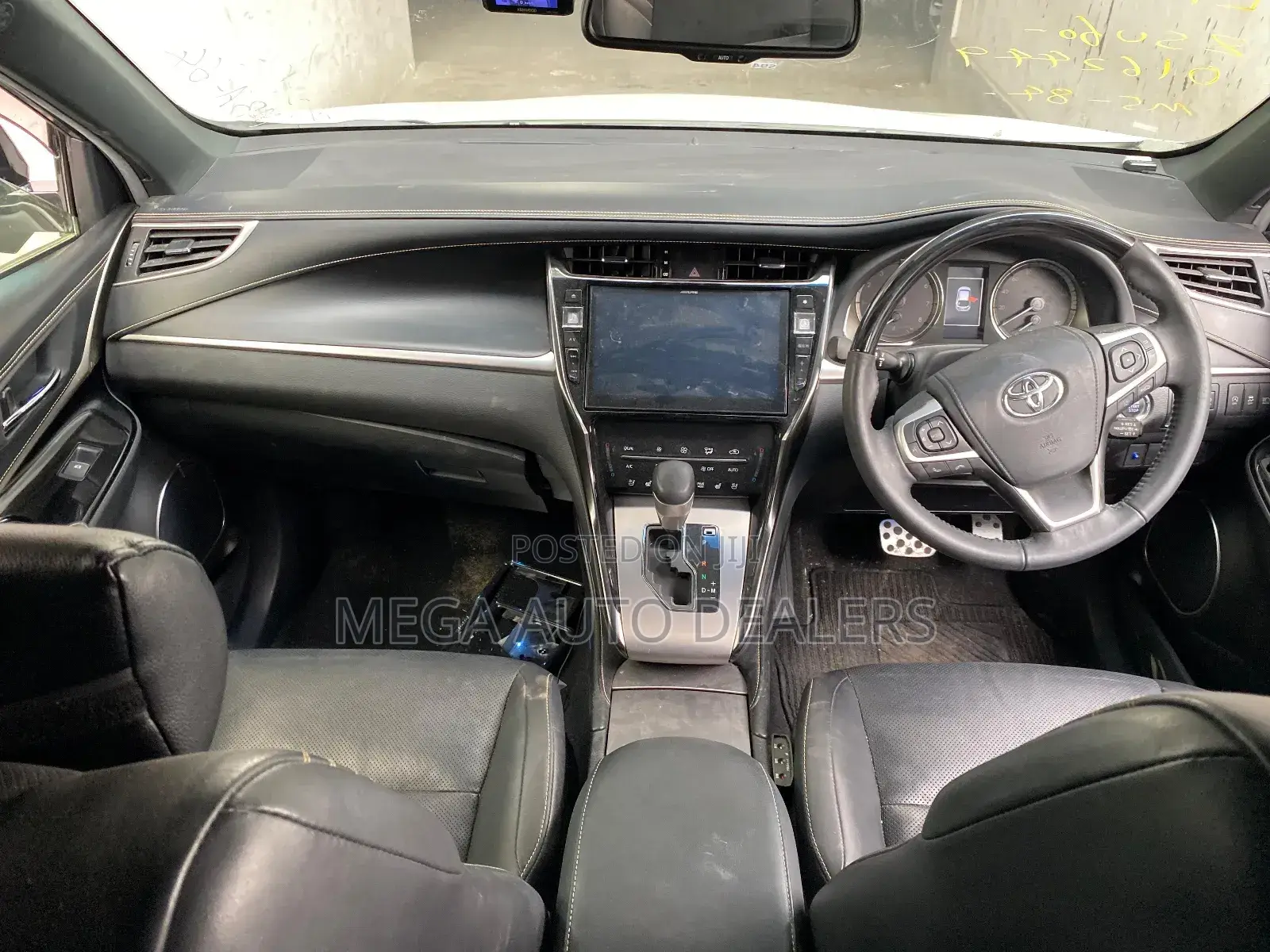 Toyota Harrier 2018 White