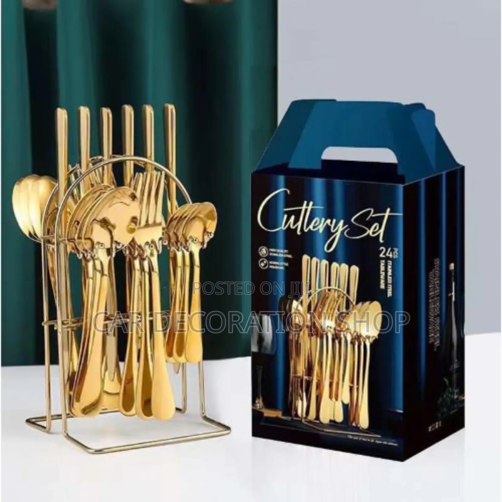 24pc Gold Curtley Set With Holder