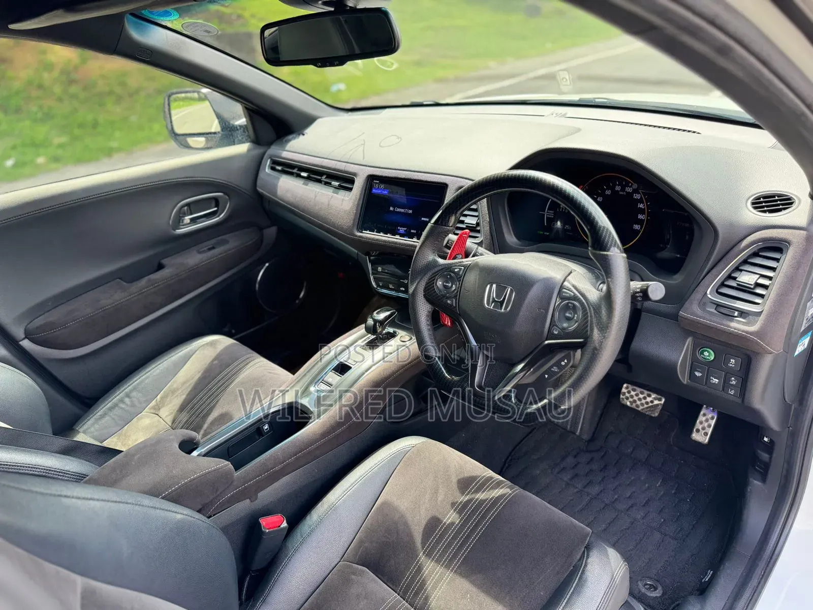 Honda Vezel 1.5 Hybrid 2WD 2019 White