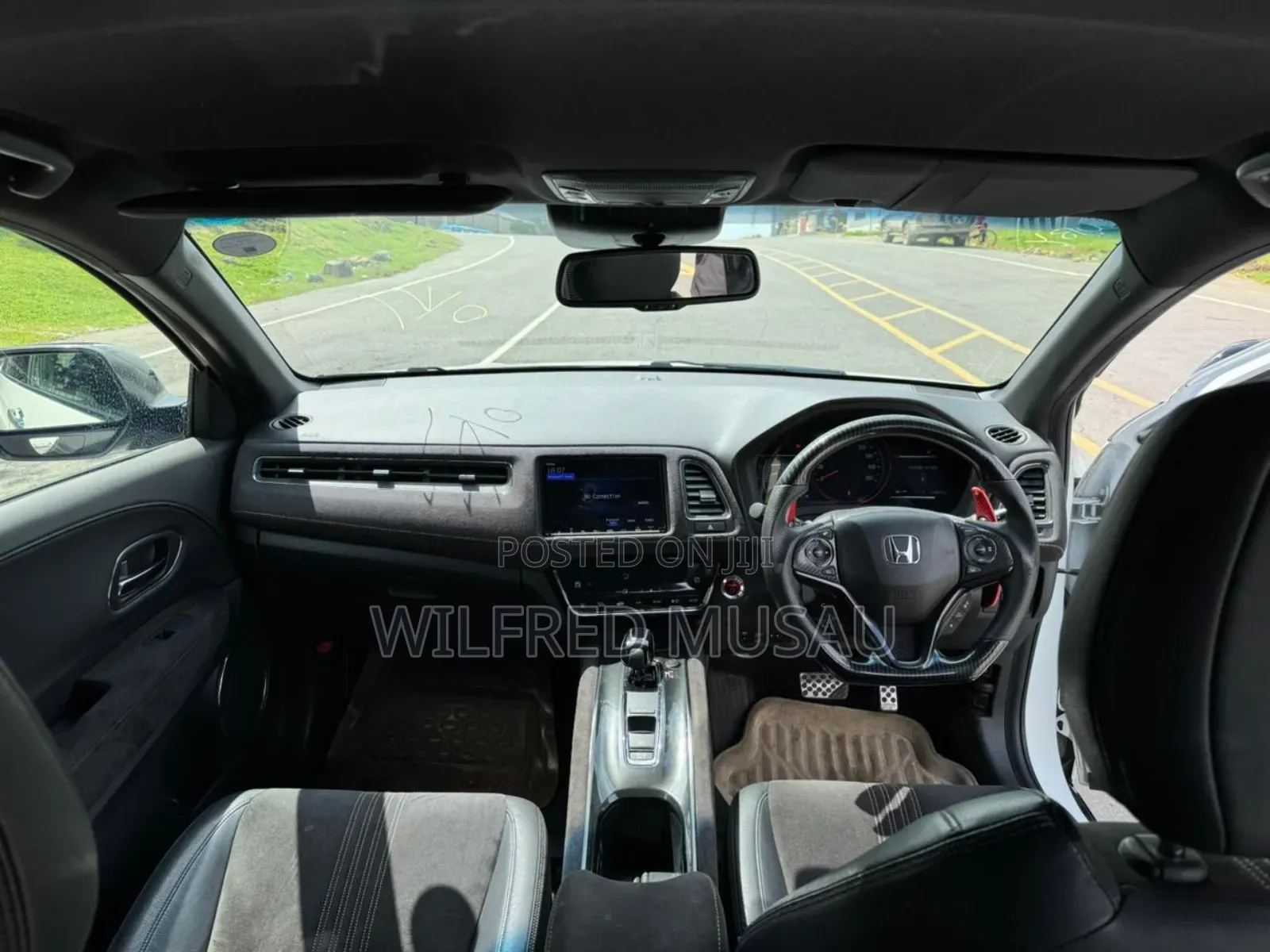 Honda Vezel 1.5 Hybrid 2WD 2019 White