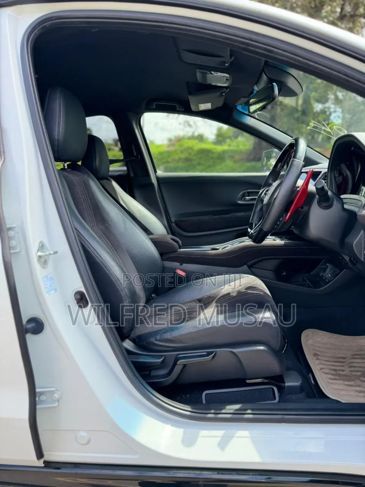 Honda Vezel 1.5 Hybrid 2WD 2019 White