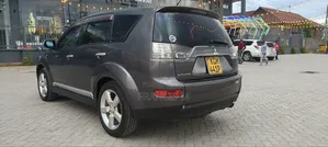 Mitsubishi Outlander 2.4 GLS Automatic 2009 Gray