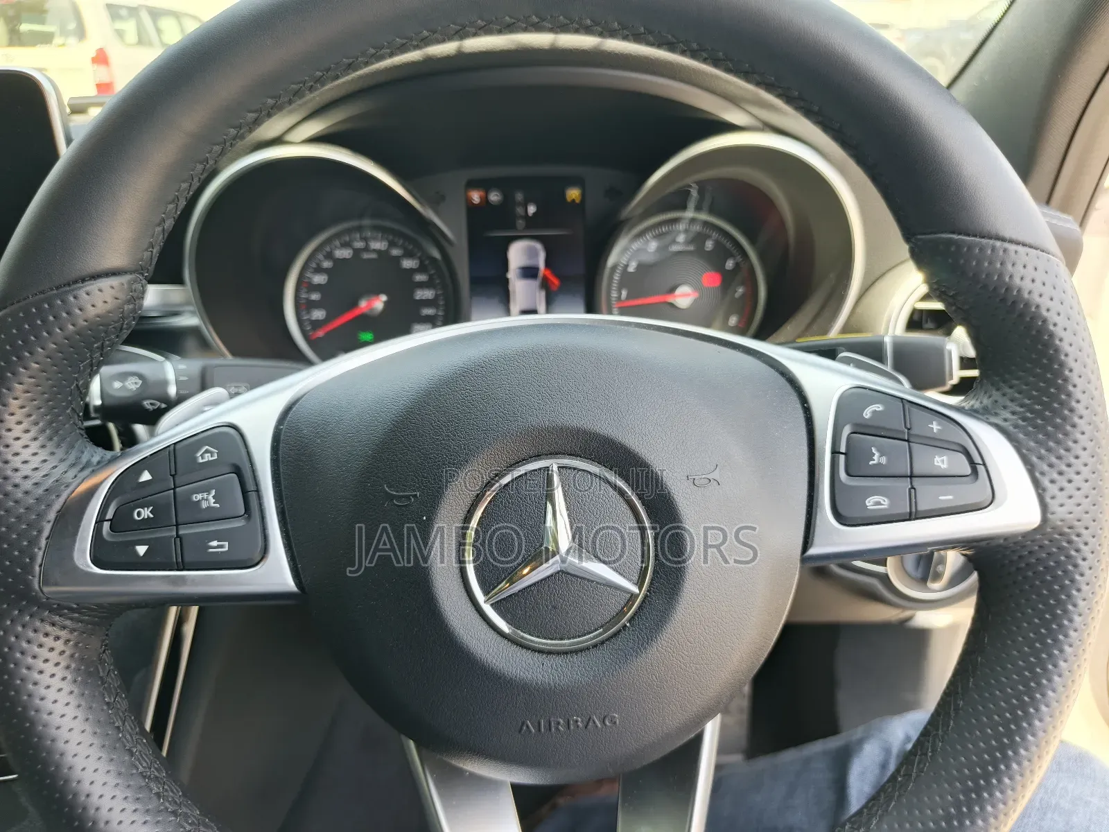 Mercedes-Benz C200 2018 White
