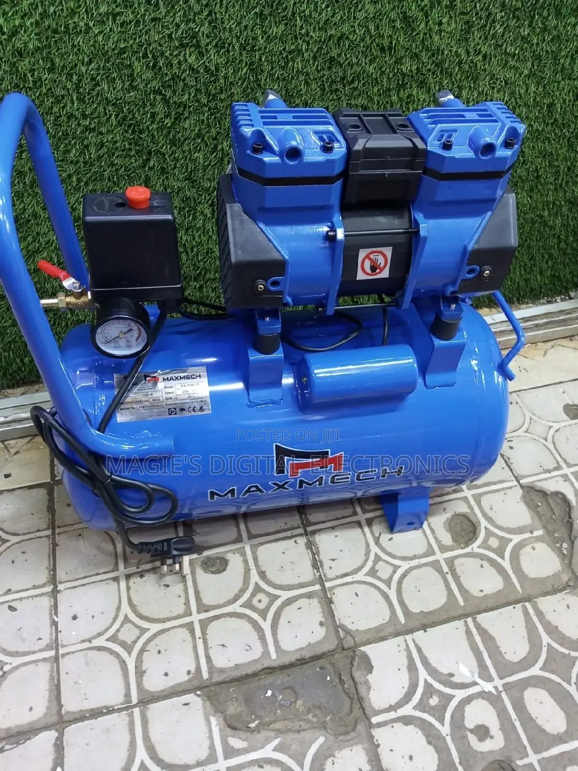 Well Performing 25l Maxmech Electric Air Compressor