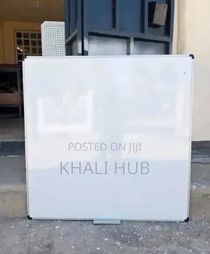 Whiteboard Whiteboard 4ftx4ft