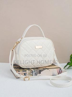 Diamond Pattern Embroidered Crossbody Handbag_za - thumbnail 2