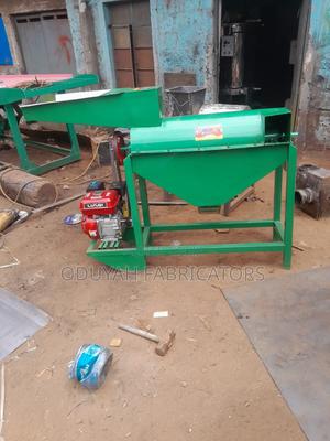 Complete Grain Maize Sheller With 7.5 Hp Engine - thumbnail 2